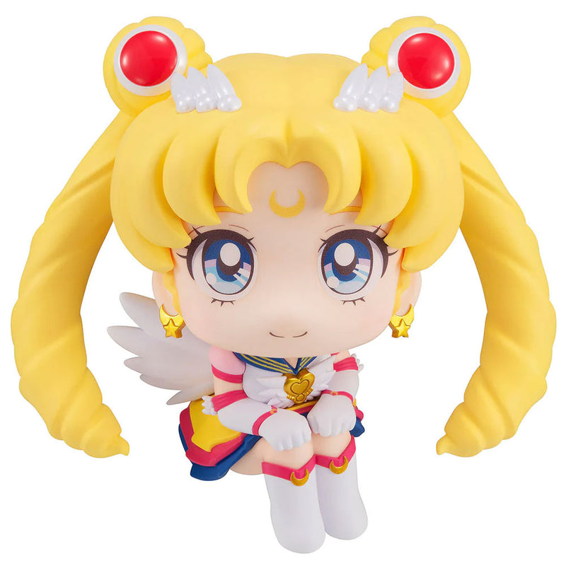 Schauen Sie Sailor Moon Cosmos Figur nach