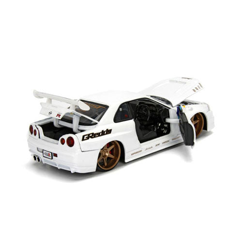 JDM Tuners 2002 Nissan Skyline 1:24 Diecast Vehicle