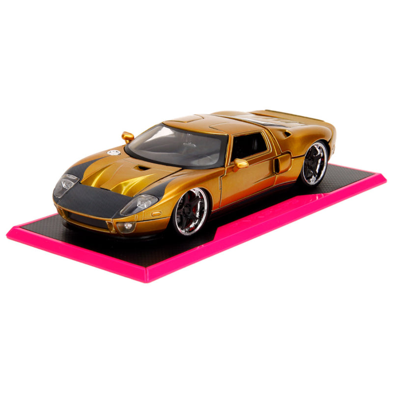 Pink Slips 2005 Ford GT 1:24 Scale Diecast Vehicle