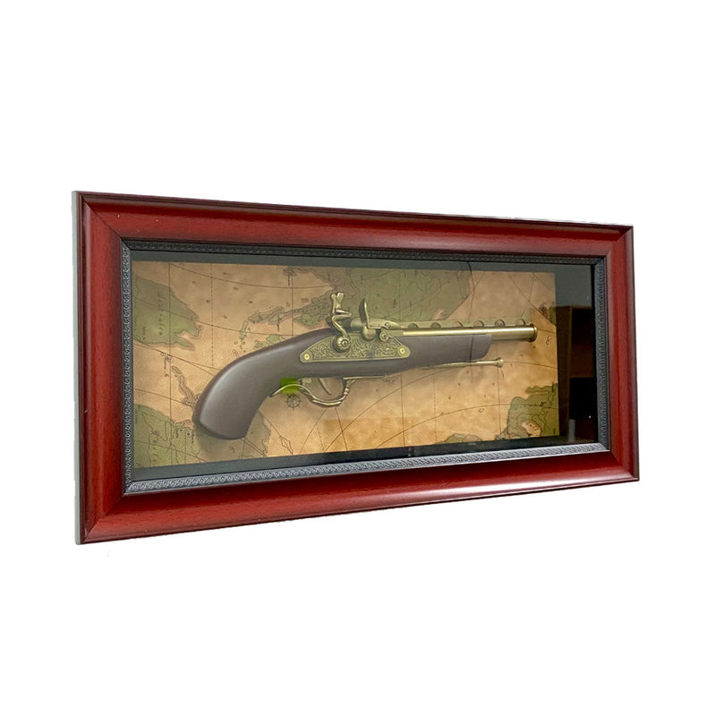 Vintage duellerend pistool in een framemuurdecoratie